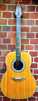 Ovation Ultra Deluxe USA Made 1980s