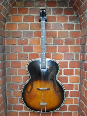 60's Harmony Tenor 4 string